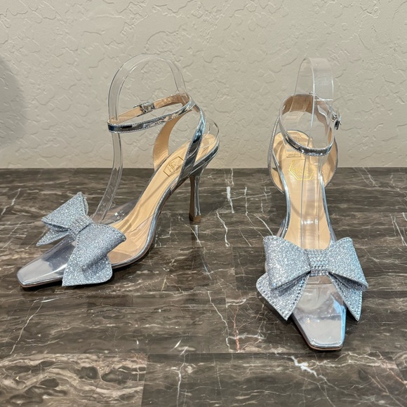 NEW Nalebe Dimante Metallic Cinderella Pumps - Picture 14 of 14